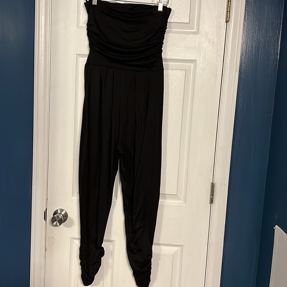 Full Panel Maternity Jogger/Leggings- Size Medium - Picture 6 of 6